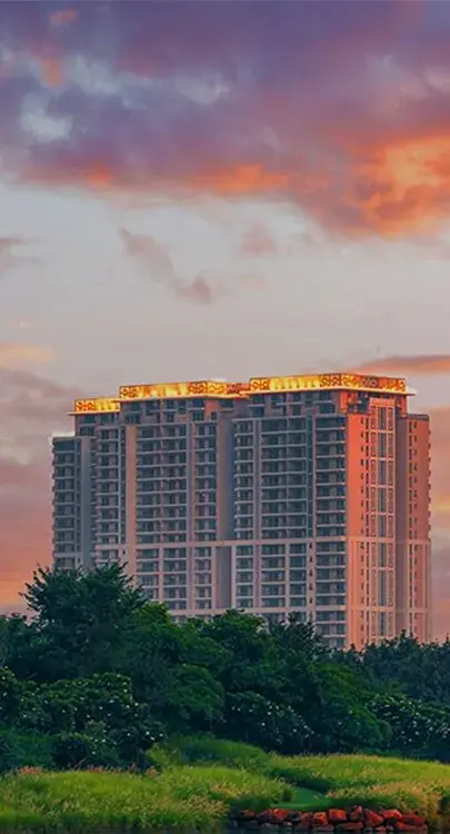 DLF Luxury Homes: Explore premium living with exclusive residences offering luxury amenities and modern design for an elevated lifestyle.