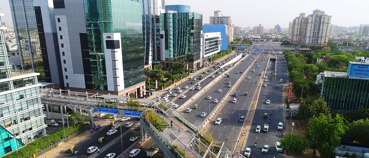 Foot over bridge in DLF Cybercity, Gurugram