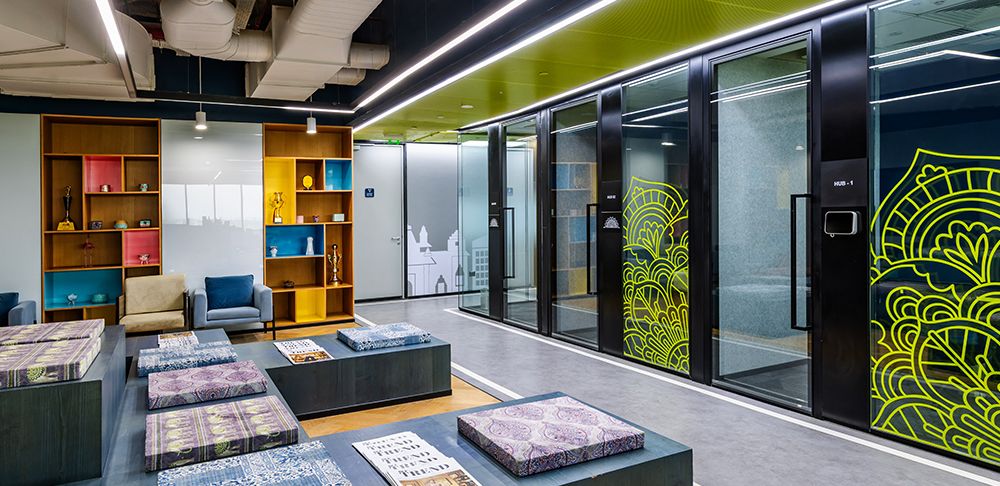 Adapting to Dynamic Workspaces