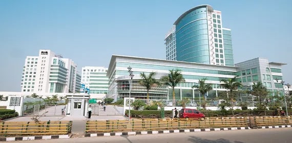 The Exterior View Of The Building Showcasing DLF iPark, An Ideal Choice For Office Space In Kolkata.
